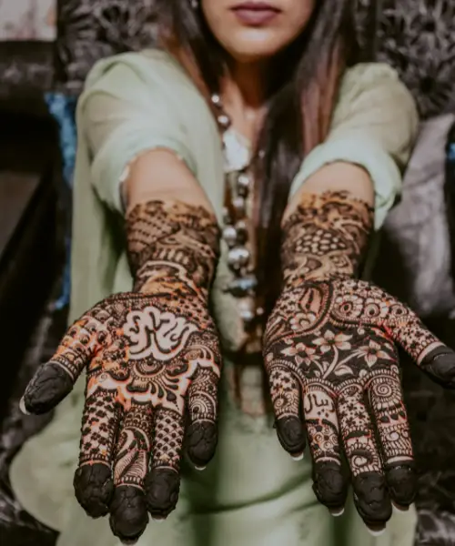 Testimonial-Henna